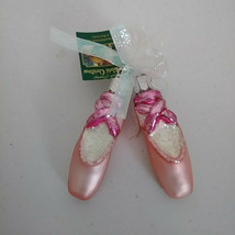 PINK BALLERINA SLIPPERS ORNAMENT MERCK OLD WORLD CHRISTMAS GLASS NEW - $22.20