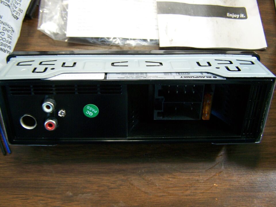 Blaupunkt FM Bluetooth Multimedia Receiver Radio Item image 4