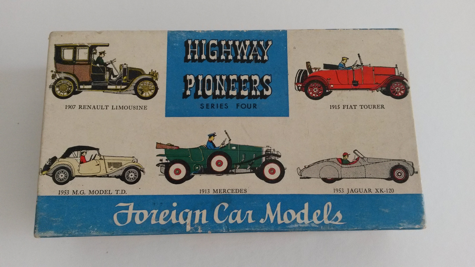 Primary image for  Revell Vintage Model Kit 1907 Renault Limousine Highway Pioneers 