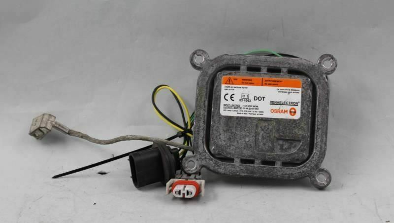 RANGE ROV 2016 Headlight 1385 - $53.99