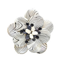 Zebra Painted Natural Mother of Pearl Floral Pin-Brooch - £17.72 GBP
