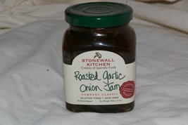 Stonewall Kitchen Roasted Garlic Onion Jam 13 oz June 2024 - £8.65 GBP