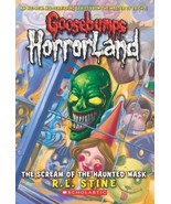 Goosebumps HorrorLand #4: The Scream of the Haunted Mask [Mass Market Paperback] - £5.49 GBP
