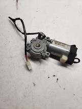 GRANDCHER 2004 Roof Motor 1406150 - $54.45
