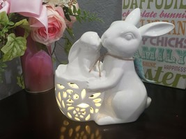 EASTER WHITE LIGHT UP BUNNY RABBITS STATUE FIGURINE TABLETOP DECOR - £23.12 GBP