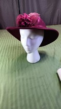 Vintage maroon wool hat - $4.99