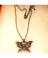 Gorgeous Vintage Silver Butterfly Necklace - $387.91 MXN