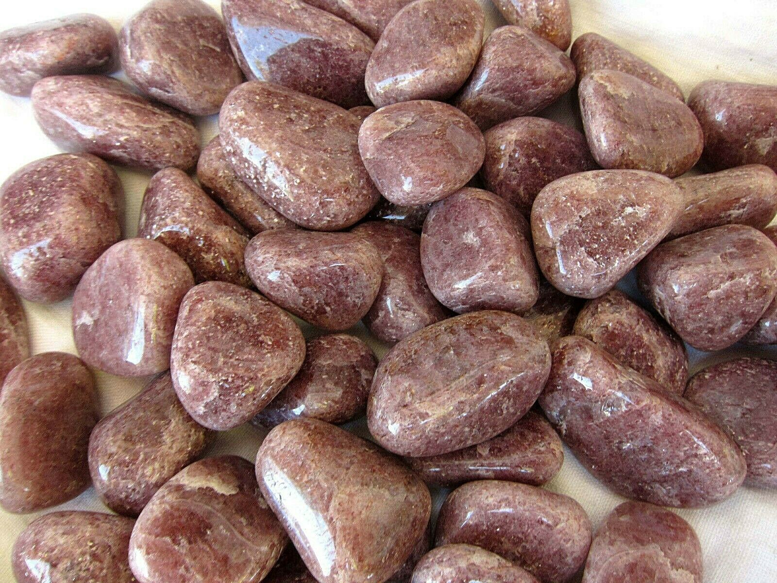 One Pink Aventurine Tumbled Stone 20-25mm Healing Crystal YinYang Heart ... - $1.67