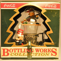 Enesco: Fountain Glass Follies - Bottling Works Collection - Coca-Cola Ornament - £17.66 GBP