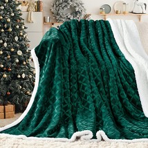 Inhand Sherpa Throw Blanket 51”X63” Warm Soft Large Forest Green Sherpa Fleece - £25.94 GBP