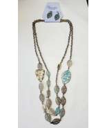 Periwinkle by Barlow Necklace &amp; Earring Set Dangling Leaves Antique Gold... - $304.34 MXN