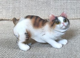 Vintage Resin Crouching Striped Fat Cat Figurine Chunky Kitty Kitten Chonk - £11.05 GBP