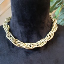Womens Fashion Gold Tone Double Spiral Chain Collar Necklace with Pearl Clasp - £21.79 GBP
