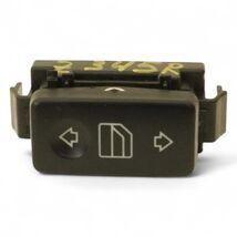 2003-2006 MERCEDES CL500 CL600 CL55 C215 WINDOW SWITCH CONTROL FRONT RIG... - $65.74