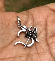 925 Silver Hindu Religious Aum Om Pendant, Charm,  3.73 gm, 30 mm, Free Ship - £13.32 GBP