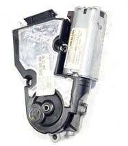 Sunroof Motor PN 3D0-959-591D OEM 2004 Volkswagen Phaeton  - $742.05 MXN