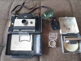 Polaroid Land Camera 101 Instant Film Automatic w Flash Portrait Kits UV Filter - £15.92 GBP