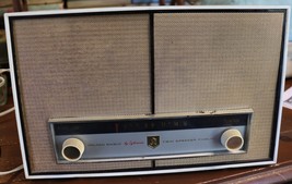 Vintage tube AM Sylvania twin speaker  #1709 Golden Shield working radio. - £78.58 GBP