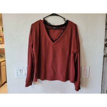 SHEIN LACE NECK TRIM TOP SIZE SMALL - $5.00