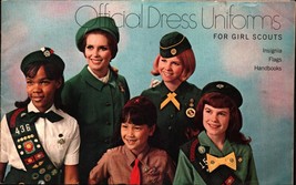 VINTAGE HTF Official Dress Uniforms for Girl Scouts booklet 1968 nostalg... - £14.97 GBP