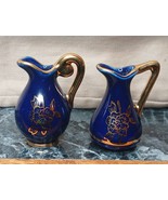 2 Dollhouse Miniature Blue and Gold Pitchers Japan - $9.57 CAD