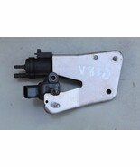 2003-2006 MERCEDES CL500 CL600 PRESSURE SENSOR &amp; CHANGE OVER VALVE V828 - $70.80 CAD