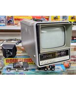  Used Vintage Zenith BT055S AM/FM Radio Retro TV Portable Television Works - $49.95