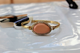 Gold Tone Metal Hook Lock With Pink Gemstone &amp; Rhinestones Bracelet New - £13.49 GBP