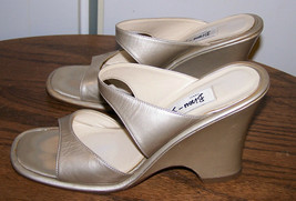 BISOU BISOU Goldtone Sandals - 3.75&quot; Heel - Size 6.5 - EUC! - £11.96 GBP