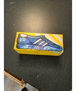 Avon On the Run Decanter (jogging shoe) -empty  - 1978 - $92.05 MXN