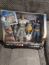 DC Comics 2 Action Figures Set Steppenwolf VS. Batman Mattel 2017 Justice League - £32.31 GBP