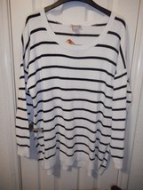 Women&#39;s Juniors Plus Arizona Scoop Neck Tunic Sweater Size 1XL White Str... - £16.10 GBP