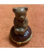 Teddy Bear Hinged Ceramic Trinket Box Burgundy Base Gold Tone - €13,67 EUR