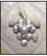 1950s Huge Sterling Silver Grape Cluster Pin or Brooch Mexico 21.3 Grams - €39,22 EUR