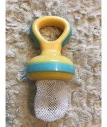 Nuby THE NIBBLER Baby Food Feeder BPA Free 10 Months + Yellow Blue Fruit - €2,55 EUR