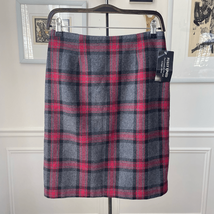 NWT CC Hughes Wool Blend Plaid Red Grey Pencil Skirt 8 - $25.20