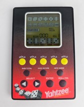 HASBRO MB Yahtzee Electronic Credit Card Hand Held Travel Game 2003 41333 - £15.92 GBP