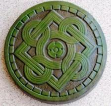 1 DIY 14"x2" ROUND CELTIC STEPPING STONE MOLD MAKE CRAFTS AT HOME FOR $1.00 EACH image 5