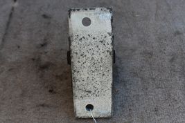 2005-2006 INFINITI G35 TRANSMISSION MOUNT K6250 image 5