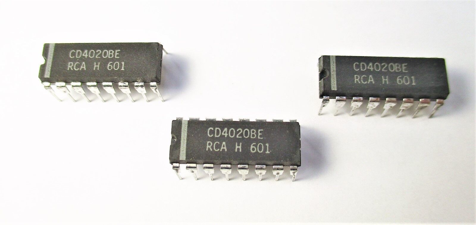 RCA H 601 CD4020BE Chip 16 Pin New Qty 3 CD4020 - $11.31