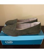 CLIFFS BY WHITE MOUNTAIN Women's Gracefully Tailored Loafer Flat - $23.92