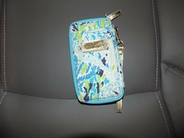 Lilly Pulitzer Wristlet Wallet ID Case Card Zip Change Purse Lets Cha Ch... - £18.94 GBP