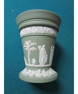 “Wedgwood” England  jasperware green sage vase with garlands, classical ... - €63,33 EUR