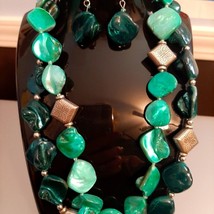 Blue Silver Ombre Polished Resin Double Strand Necklace Earring Set. - $6.53