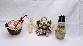 Vintage Prim Country Christmas Holiday Decor Ornament Lot - $14.85