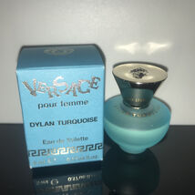 Versace Versace pour Femme Dylan Turquoise Eau de Toilette 5 ml  Year: 2002 - $309.36 MXN