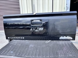 2014 2015 2016 2017 2018 2019 CHEVY SILVERADO 2500 3500 TAILGATE OEM GEN... - $600.00