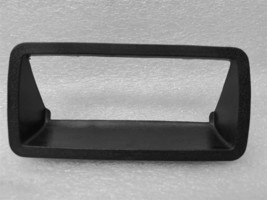 Tailgate Handle Bezel Only Fits 1998-2004 S10 S15 Sonoma 21045 - $13.85