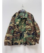 USGI COAT COLD WEATHER FIELD WOODLAND CAMO M-65 JACKET - LARGE SHORT. - $1,578.69 MXN