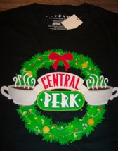 Friends Central Perk Coffee Christmas Wreath Tv Show T-Shirt Large New w/ Tag - £15.77 GBP